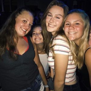 Meet your Posher, Natalie